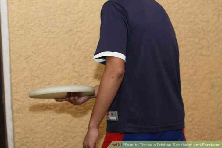 Image intitulée un Frisbee en Revers et en Coup droit de l